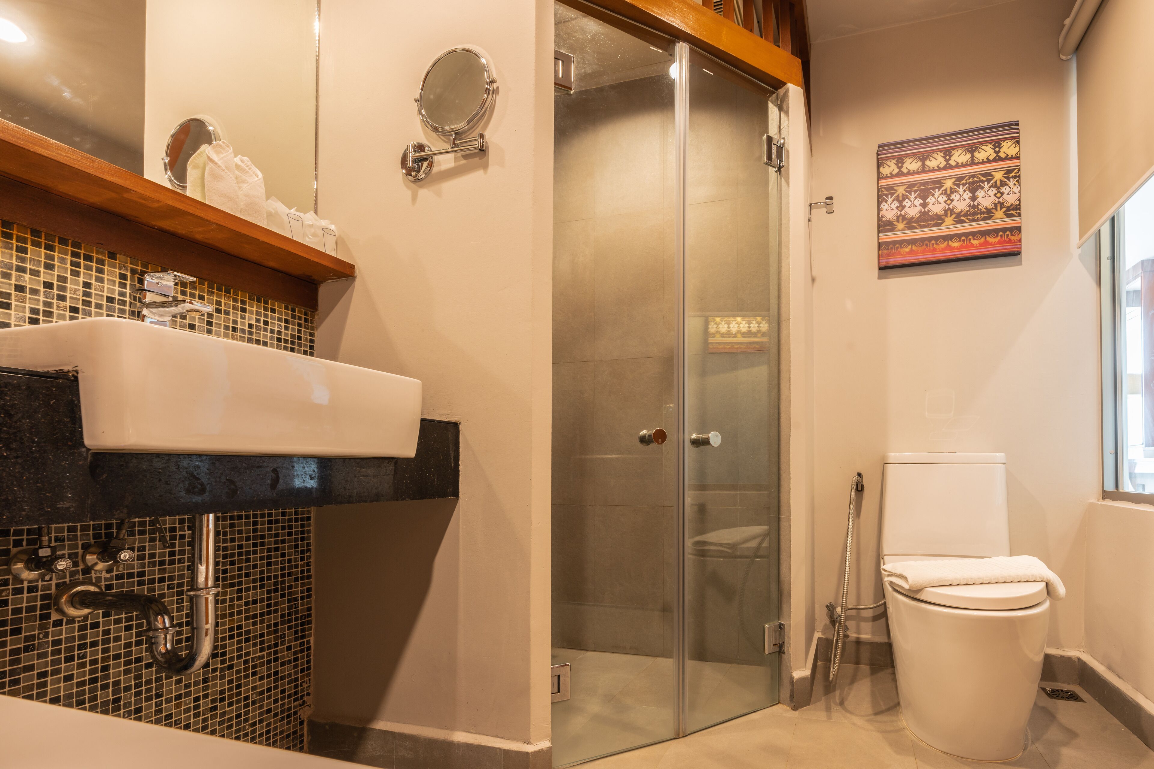 separate bathtub and shower, deep-soaking bathtub, free toiletries