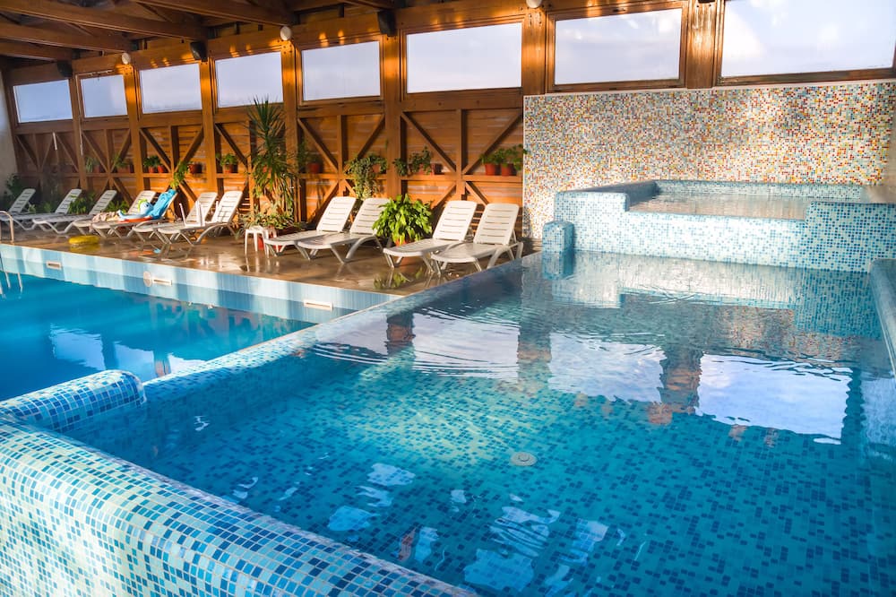 Seven Seasons Hotel