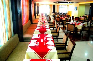Daily buffet breakfast (INR 250 per person) - Ranbanka Heritage Resort (Bhilwara)