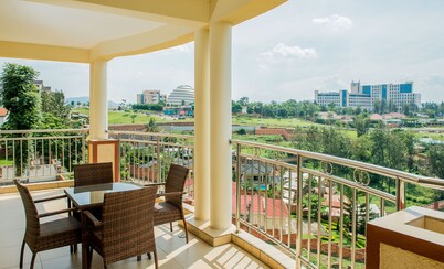 Rohi Apartments