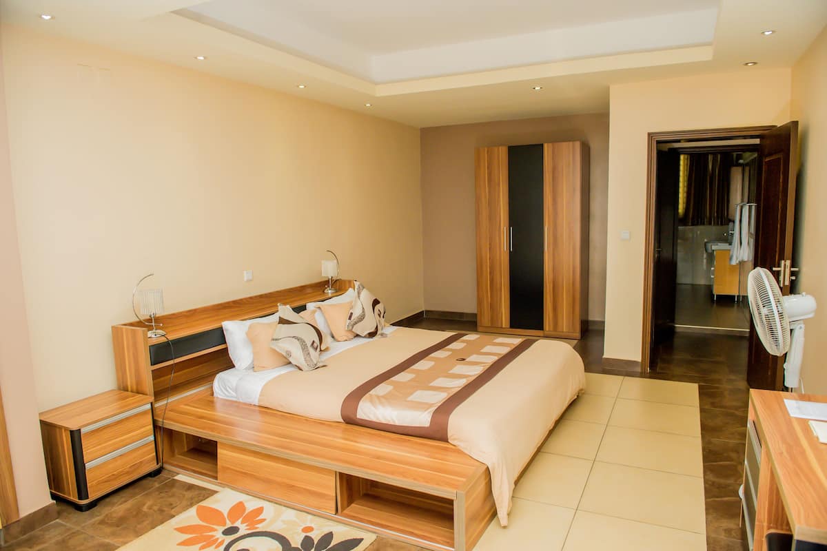 1 bedroom, premium bedding, minibar, individually decorated