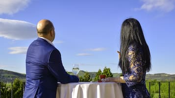 Aamiainen, lounas ja illallinen