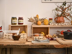 Breakfast, lunch and dinner served - Mercure Medias Binderbubi Hotel And Spa (Medias)