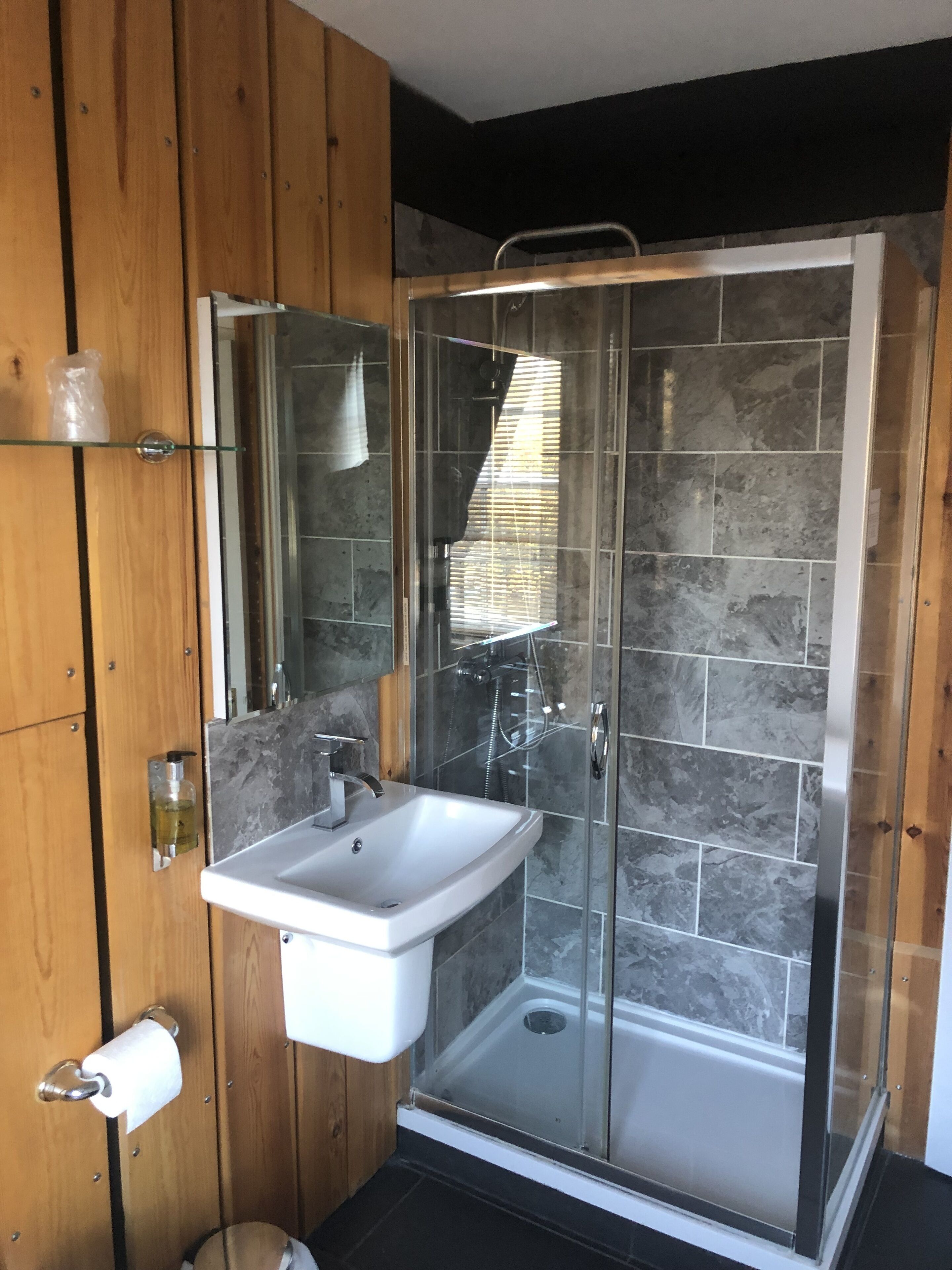 Cottage Two | Bathroom