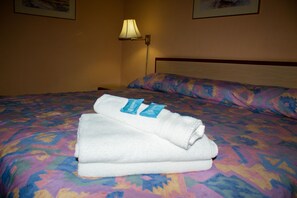 Standard Room | Desk, iron/ironing board, free WiFi - Hotel Obregon (Cajeme)