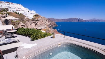 Althaea Honeymoon Cave Suite with Caldera View & Hot Tub | Private spa tub