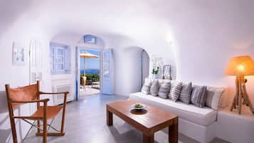 Althaea Honeymoon Cave Suite with Caldera View & Hot Tub | View from room