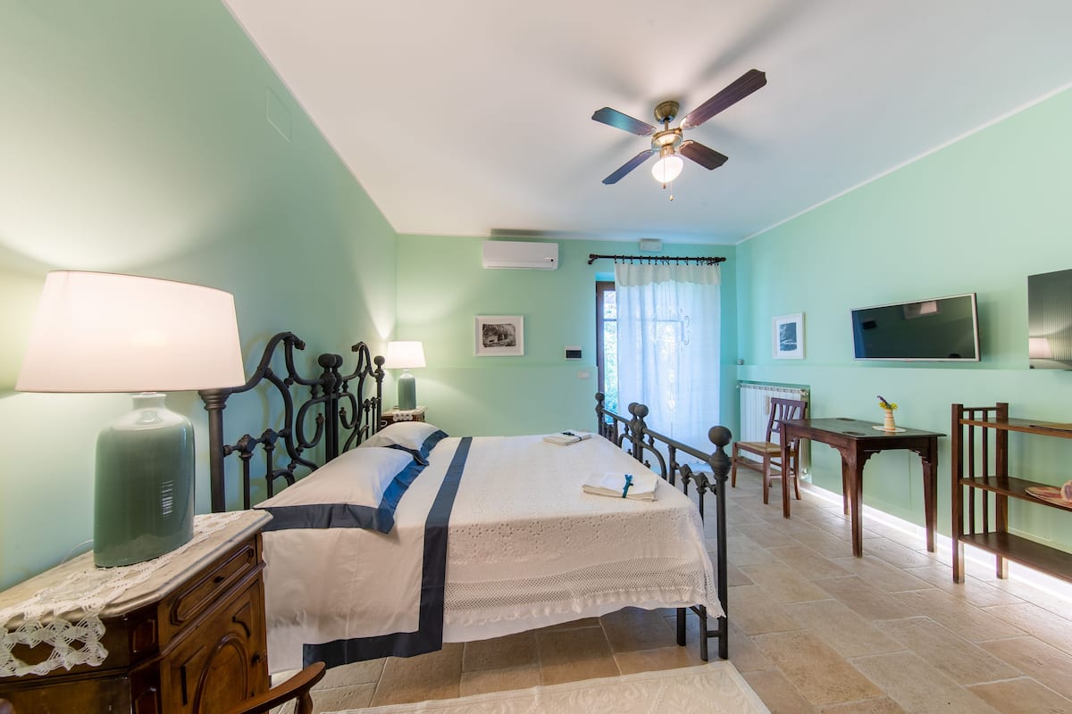 Standard Double Room | Premium bedding, minibar, desk, soundproofing