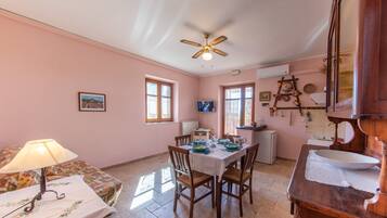 Apartment, 1 Double Bed with Sofa bed | Living area