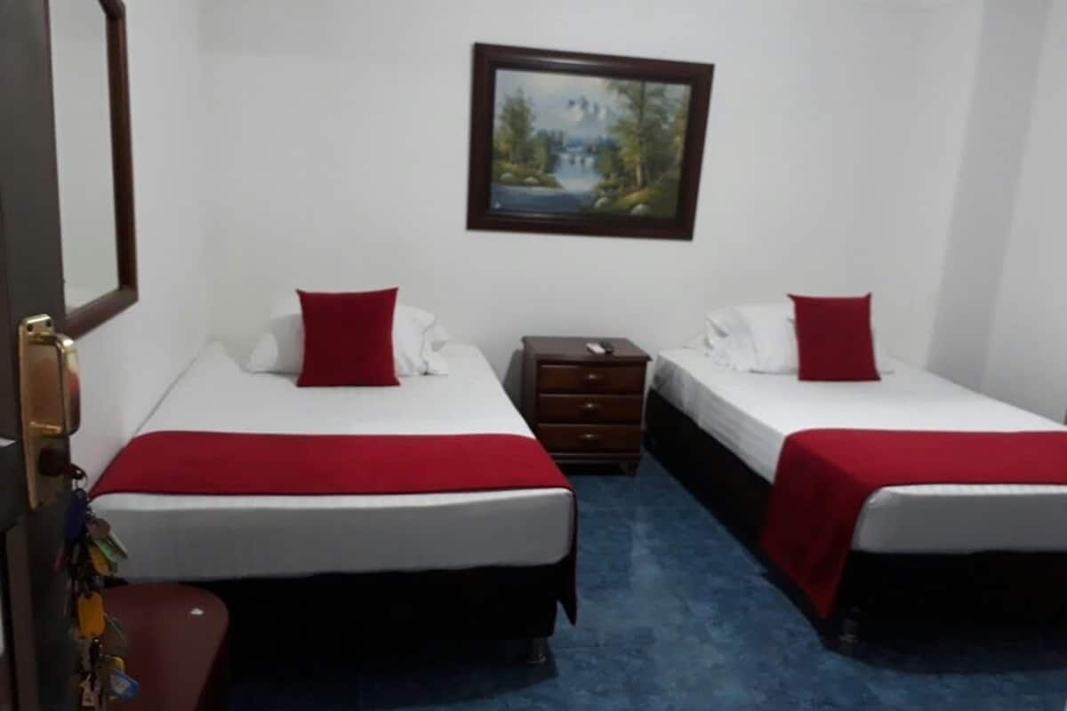 1 bedroom, in-room safe, iron/ironing board, free WiFi