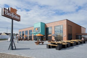 Exterior - Premier Inn Whitley Bay (Whitley Bay)