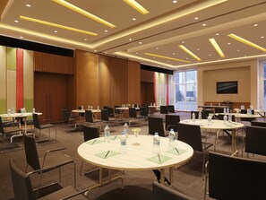 สถานที่จัดงานประชุม