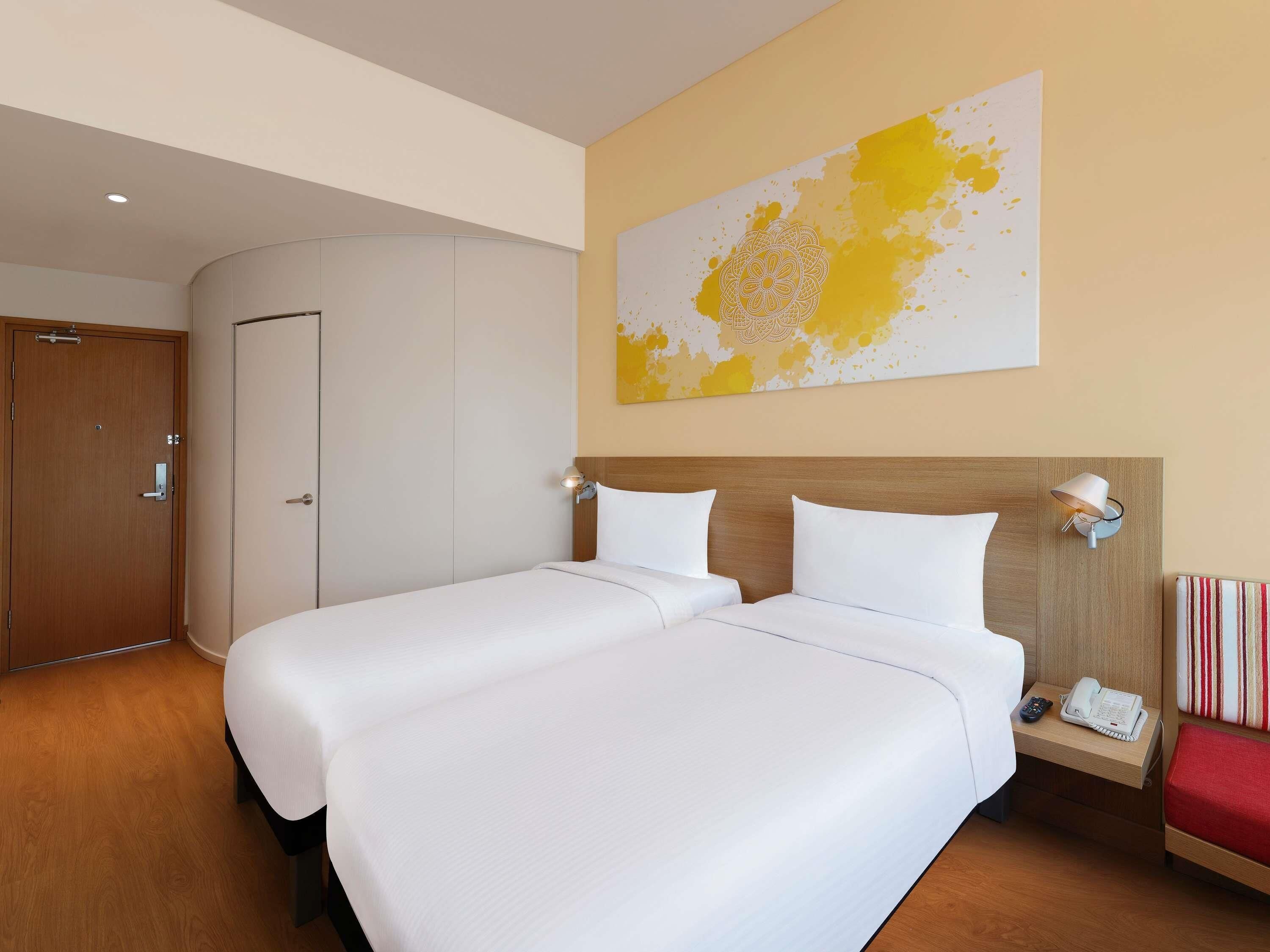 Chambre Deluxe, 2 lits jumeaux, vue sur la montagne | Literie de qualité, coffre-fort, bureau