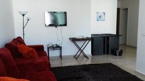 Comfort Apartment, 1 Bedroom | Living room | Flat-screen TV - Agdal Apartment Hotel (Rabat)