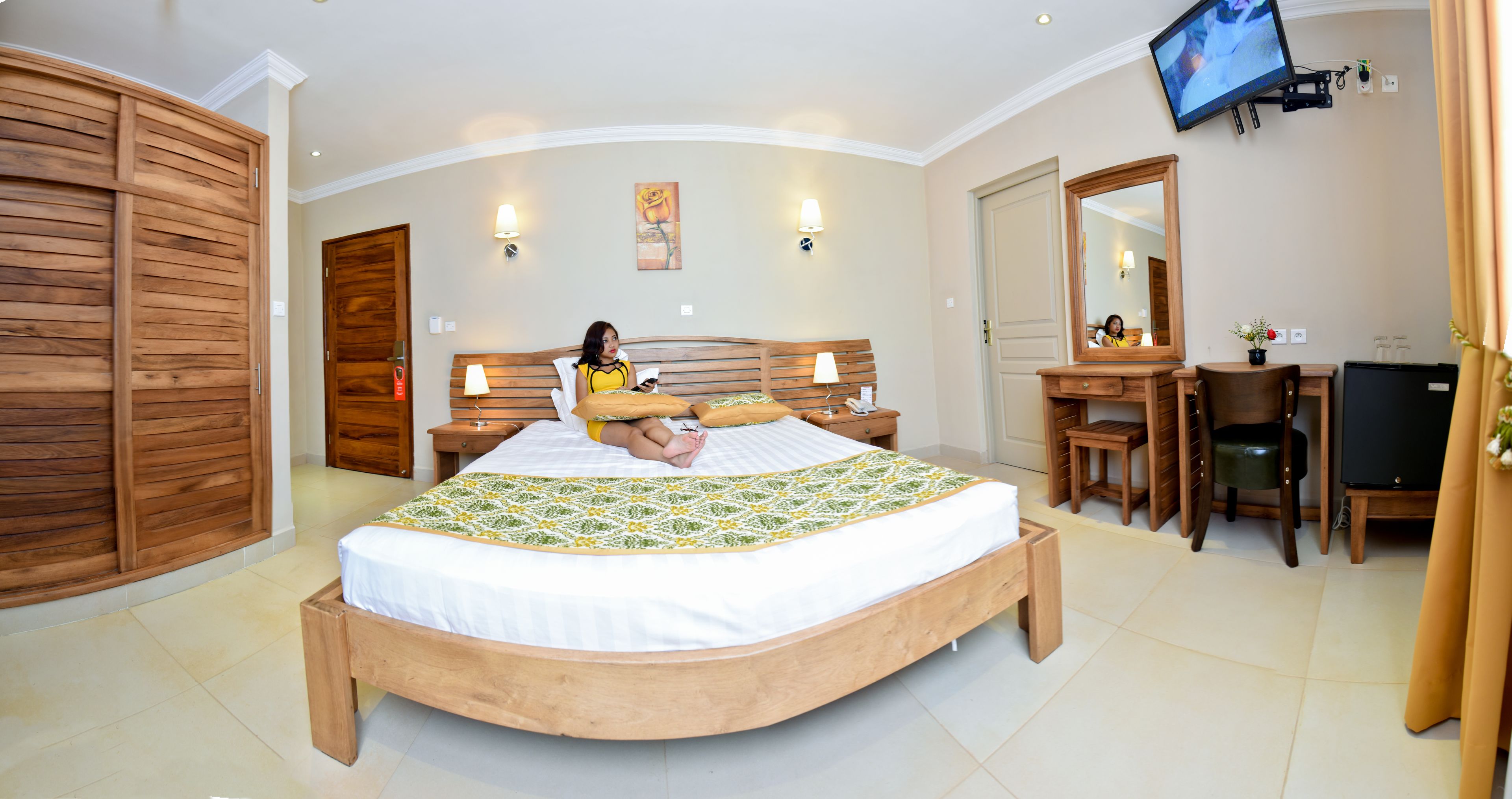 Superior Double Room | In-room safe, desk, blackout curtains, free cots/infant beds