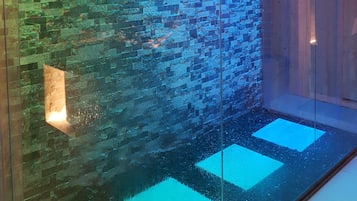 Salas de tratamiento para parejas y baño turco o hammam