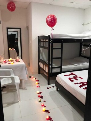 Soundproofing, iron/ironing board, rollaway beds, free WiFi - Hotel Don Toño (Tolú)
