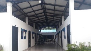 Gambar tidak terklasifikasi, 2 dari 82, tombol
