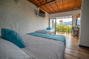 1 多间卧室、客房内保险箱、熨斗/熨板、免费 WiFi