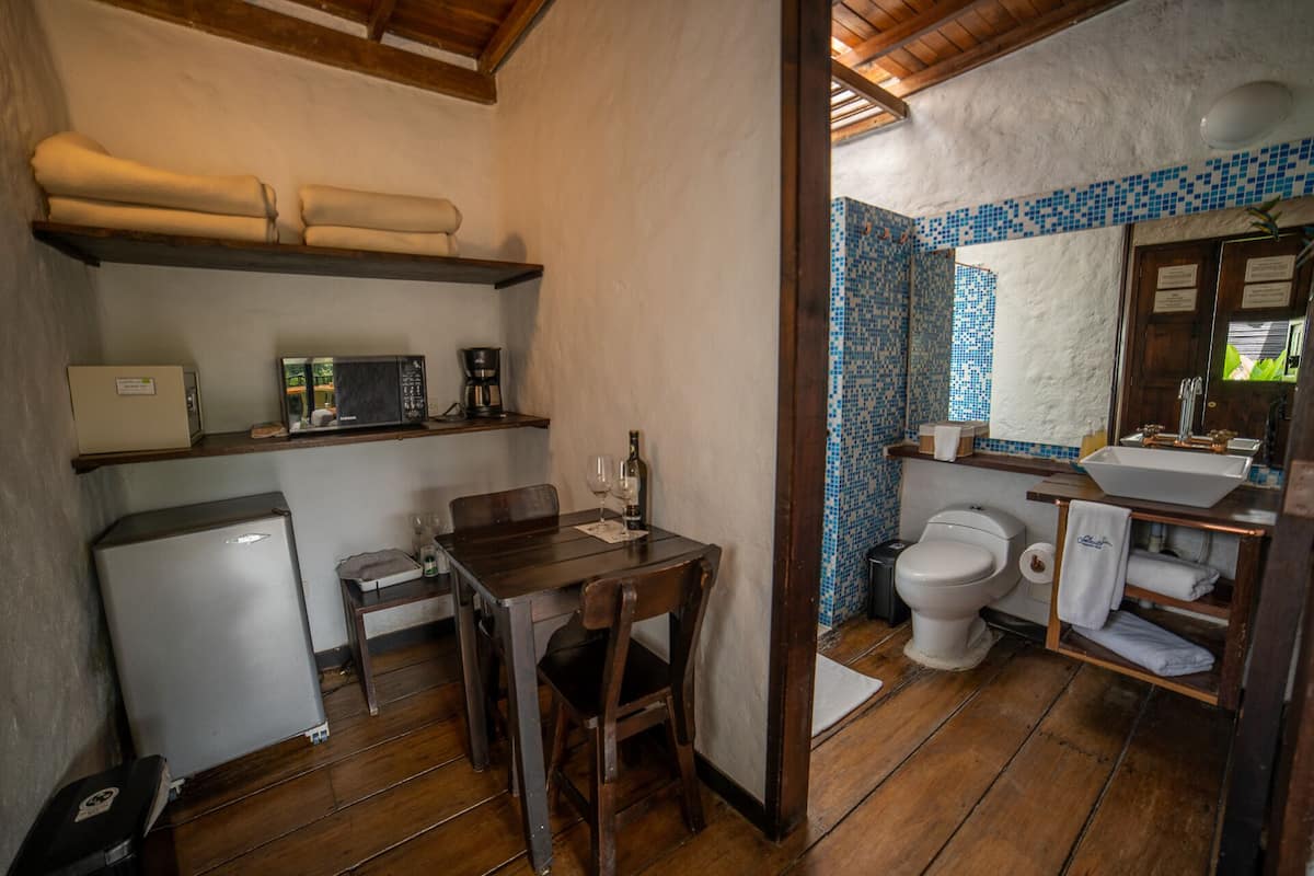 1 bedroom, in-room safe, iron/ironing board, free wifi