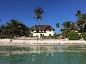 Exterior - Seafront private villa at Jambiani Beach, Zanzibar (Jambiani)