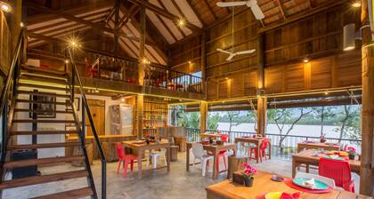 Kampot River Residence