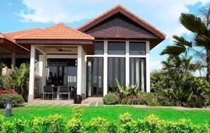 House, 2 Bedrooms | Property grounds