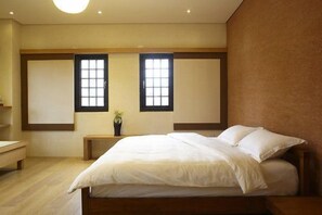 Decoración personalizada, muebles diferentes y escritorio