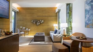 Villa | Minibar, caja fuerte, escritorio y sistema de insonorización
