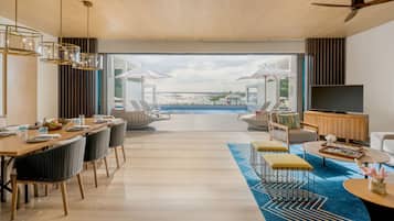 Biệt thự Presidential | Minibar, két bảo mật tại phòng, bàn, phòng cách âm