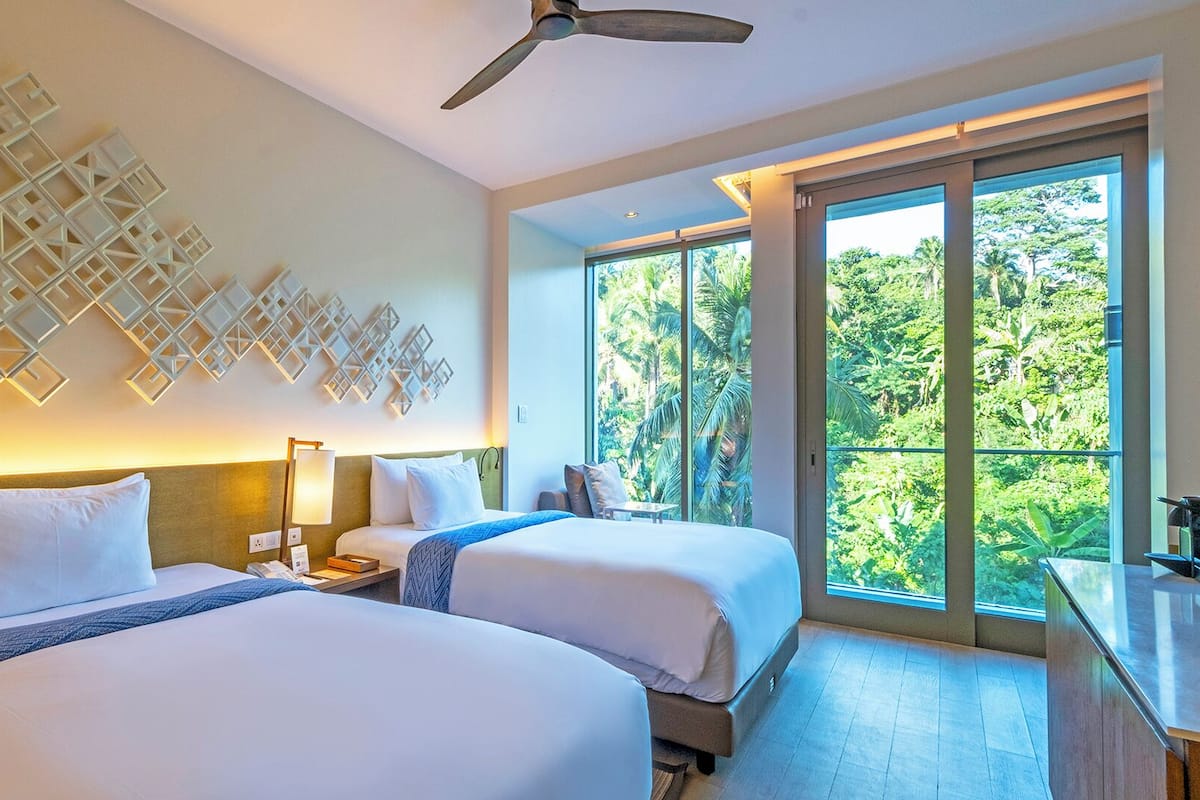 Minibar, in-room safe, desk, soundproofing