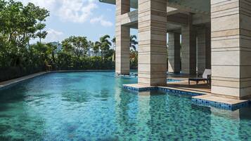 Seasonal outdoor pool