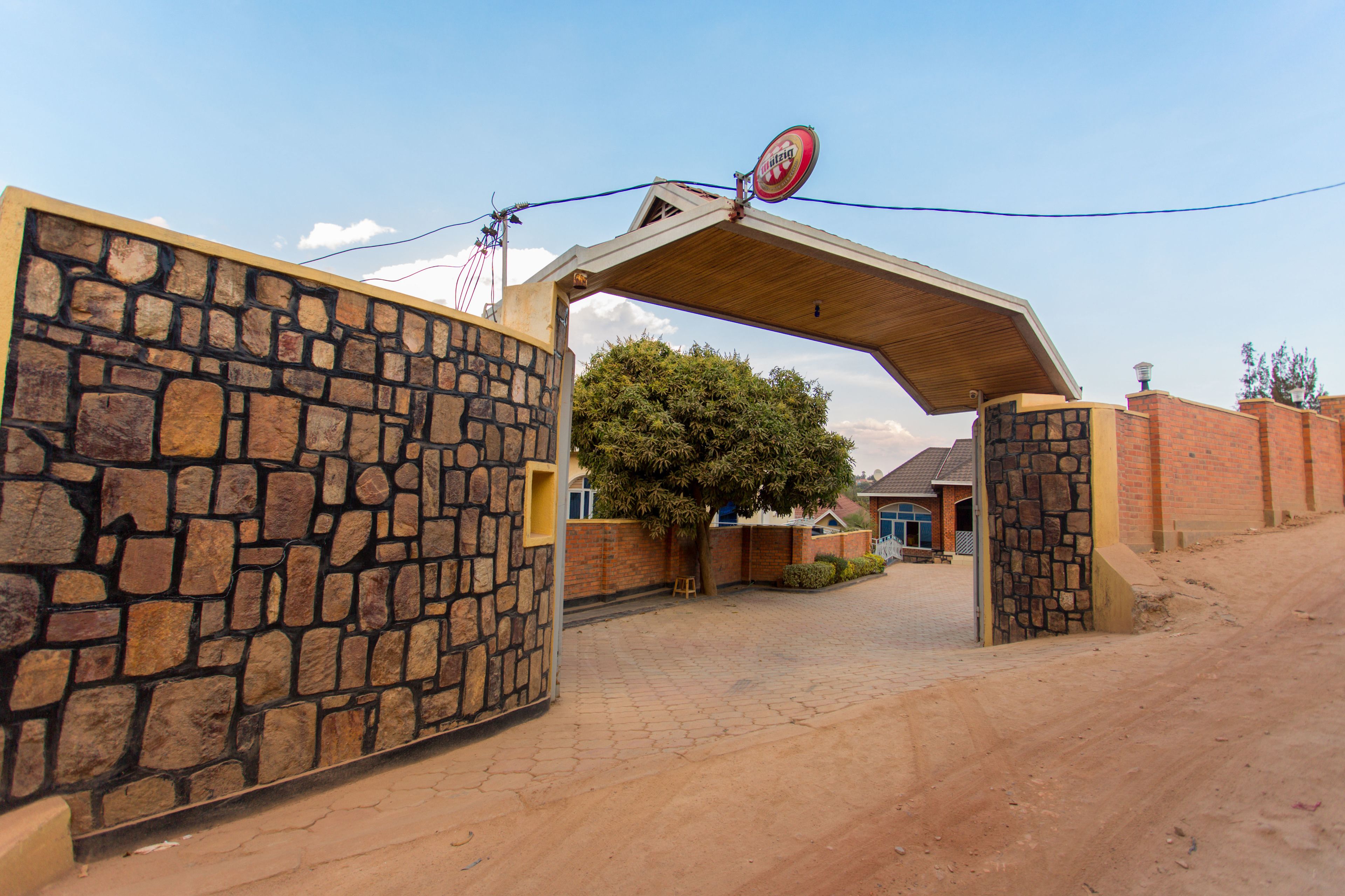 Entrée de l’hébergement