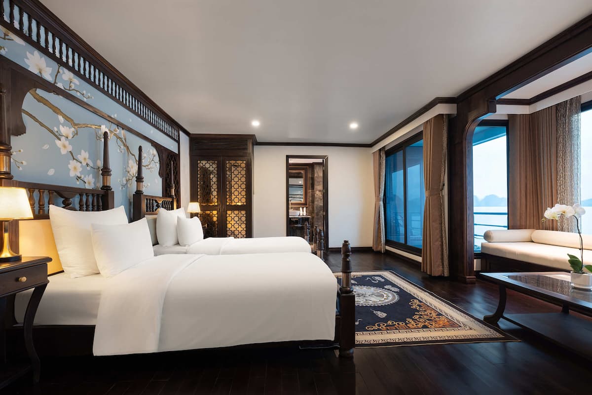 King Terrace Suite | 1 bedroom, in-room safe, blackout curtains, soundproofing