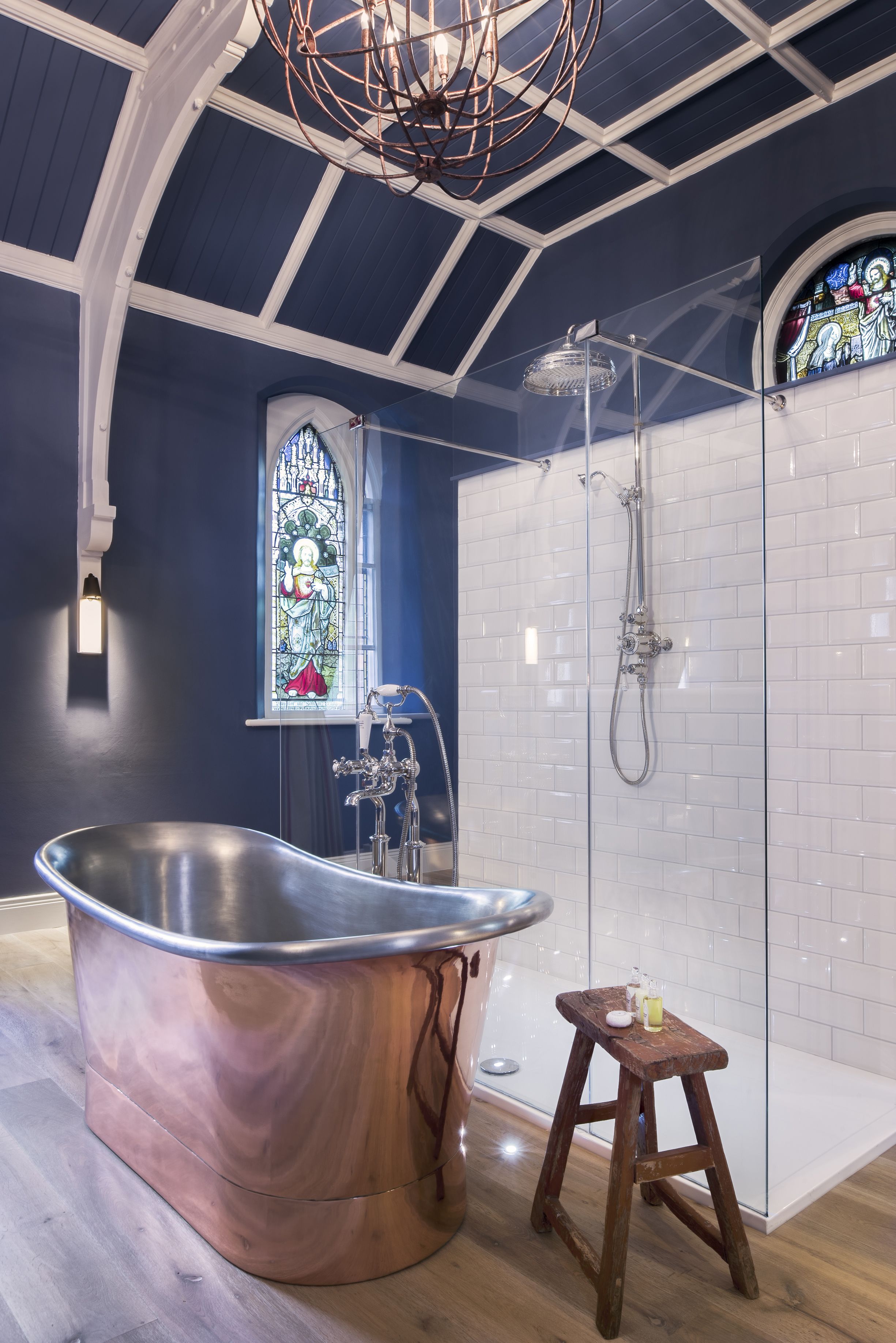 the chapel | bathroom | free toiletries, hair dryer, towels