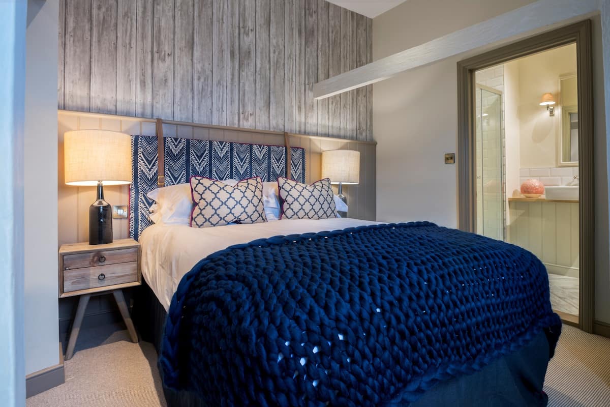 Harehope | Premium bedding, individually decorated, desk, soundproofing