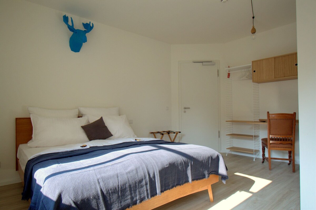 Chambre Double pour 1 personne (Gluecksbude)