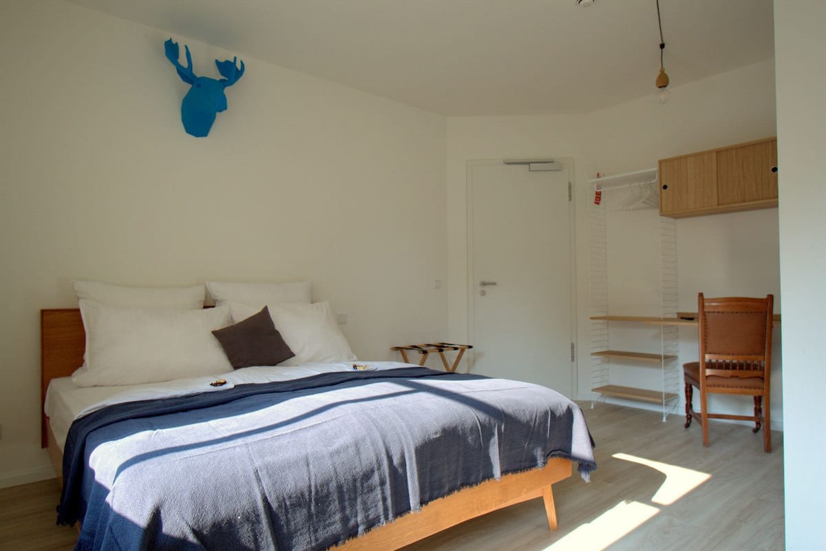 Doppelzimmer zur Einzelnutzung (Gluecksbude)
