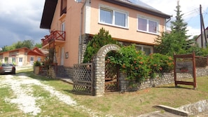 Front of property - Katica Guesthouse Aggtelek (Aggtelek)
