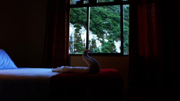 Iron/ironing board, free WiFi - Illary Inn (Machu Picchu)