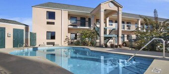 Days Inn by Wyndham Lexington