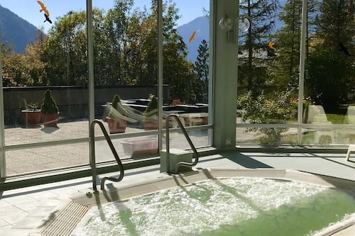 Bain à remous intérieur