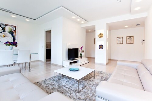 Luxury apartment in Duomo, 100 sq.m. large, sleeps 4+1 