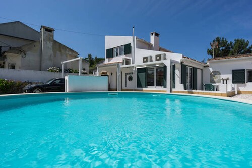 AroeiraMIR - Villa with private pool and garden, Lisbon South Bay [38274 / AL]