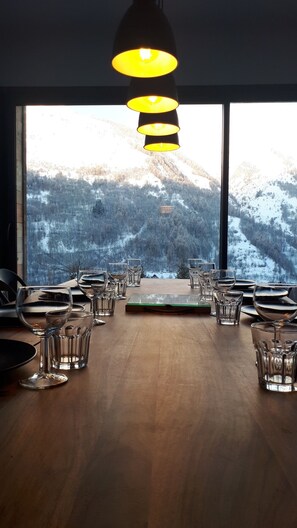 Dining - Modern chalet 4*, very comfortable and quiet. Ideal for 2 or 3 families. (Valloire)