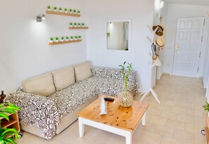 TV - AMAZING OCEAN VIEWS AND MAXIMUM RELAX, FREE WIFI, FREE PARKING. (Tacoronte)