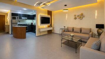 Smart TV, video games, DVD player, books