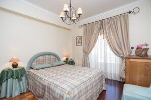 2 bedrooms, desk, iron/ironing board, travel cot