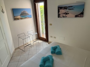 2 bedrooms, in-room safe, iron/ironing board, travel cot
