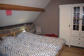 2 Schlafzimmer, Bügeleisen/Bügelbrett, kostenloses WLAN, Bettwäsche